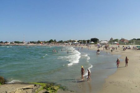 Santa Catarina dispara como destino de migrantes no Brasil; Itapoá lidera ranking