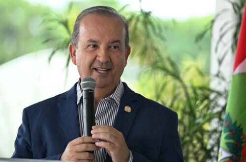 Jorginho anuncia pagamento de metade do 13º salário dos servidores públicos no dia 15 de julho