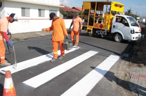 Navegantes revitaliza sinalização em mais de 70 ruas