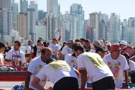 7º Arrancadão de Canoas Artesanais, em Balneário Camboriú, será nos dias 2 e 3 de agosto