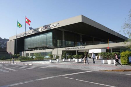 Assembleia Legislativa de Santa Catarina entra em recesso e retorna no dia 1º de agosto