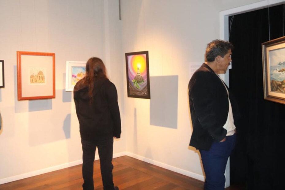 aqui onde estamos exposição