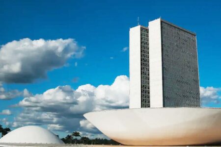 Brasileiros desaprovam Congresso e acham que recursos de emendas são desviados, aponta Genial/Quaest