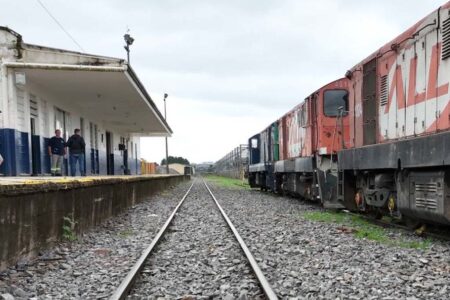 Governadores de SC, PR, RS e MS assinam carta em que defendem a criação da Ferrosul