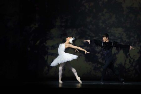 Abertura do Festival de Dança de Joinville 2025 terá Bolshoi Brasil apresentando ‘O Lago dos Cisnes’
