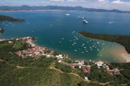 Facção gaúcha é alvo de operação por lavar dinheiro do tráfico no Litoral de Santa Catarina