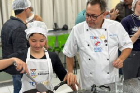Camboriú inicia programa Tech Chef com gastronomia e inovação na educação