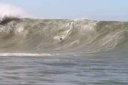 Onda gigante em Santa Catarina pode ser a maior já surfada no Brasil