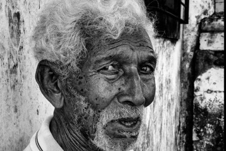 Biblioteca Pública de SC traz exposição fotográfica ‘Retratos’ de Sérgio Giron