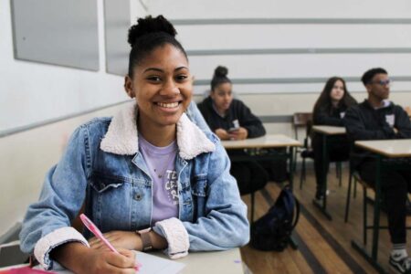 Escolas estaduais de SC voltam às aulas com mais de 520 mil estudantes nesta segunda (4)