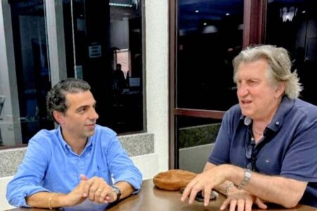 Camboriú: Leonel Pavan transmite cargo ao vice-prefeito Jozias Osmar da Silva