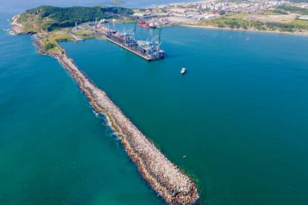Porto de Imbituba anuncia PSS para profissionais em diferentes áreas