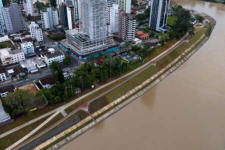Investimentos em Blumenau e região incluem obras de infraestrutura e prevenção de enchentes