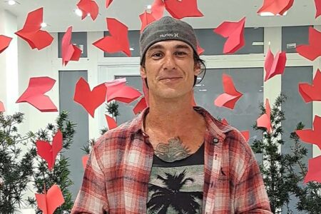 Artista O Mago inaugura exposição ‘Art is Back’ no Jurerê OPEN em Florianópolis