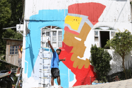 Comunidade do Mocotó recebe Galeria de Arte a céu aberto com 60 murais e oficinas