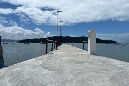 Porto Belo conclui obras do novo trapiche no Molhe do Rio Rebelo