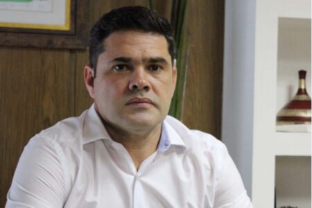 Prefeito de Itajaí corta Bolsa Família de 2,4 mil pessoas