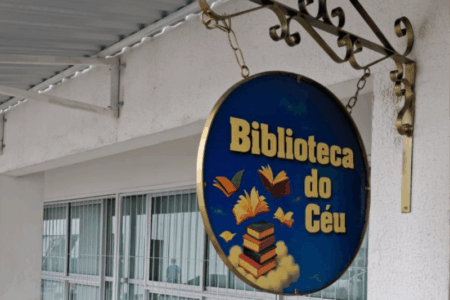 Biblioteca do CEU reabre após reformas com novo acervo e espaço revitalizado