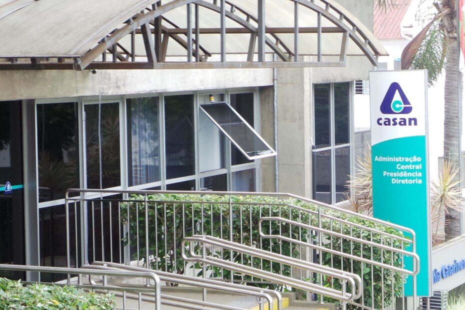 casan predio santa catarina agua esgoto