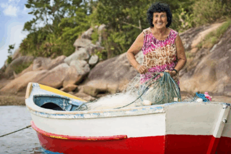 Exposição fotográfica ‘Mulheres do Além-Mar II’ valoriza a cultura açoriana