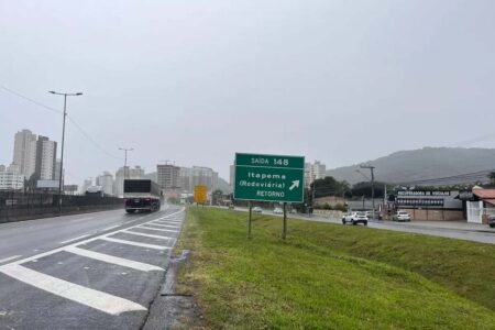 Itapema: bloqueio no acesso da BR-101 é prorrogado por mais 30 dias