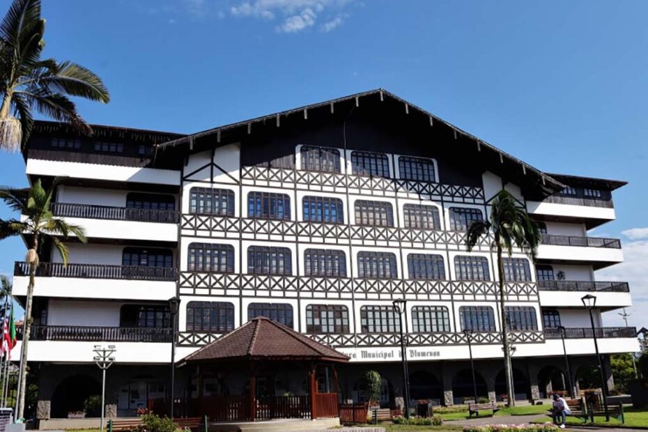 prefeitura de blumenau predio