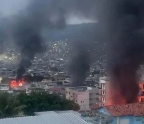 Megaoperação no Rio deixa mais de 60 mortos, 80 presos e CV lança bombas por drones
