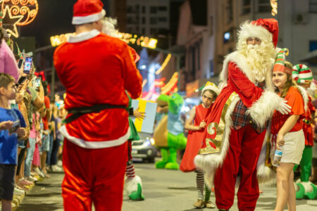 Joinville inicia temporada de Natal e movimenta novembro com flores, cultura e espetáculos