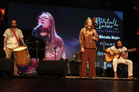 Festival da Canção de Balneário Camboriú inicia nesta quinta (27) no Teatro Bruno Nitz
