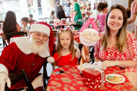 Café com Noel oferece experiência gratuita para crianças no Shopping Itaguaçu