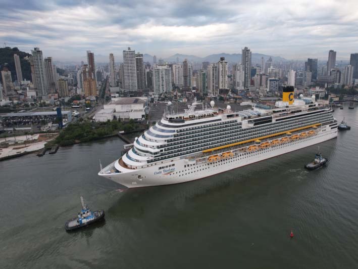 costa diadema itajai