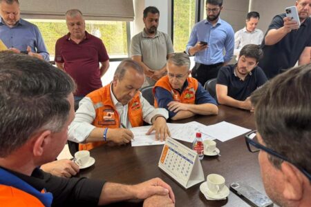 Após fortes chuvas, Jorginho garante apoio à reconstrução de Luiz Alves