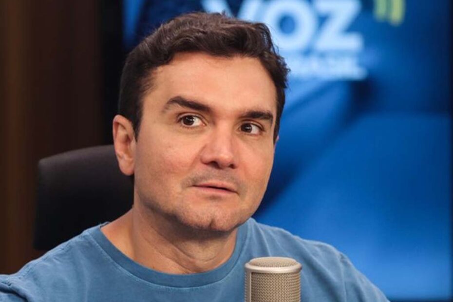 celso sabino ministro turismo