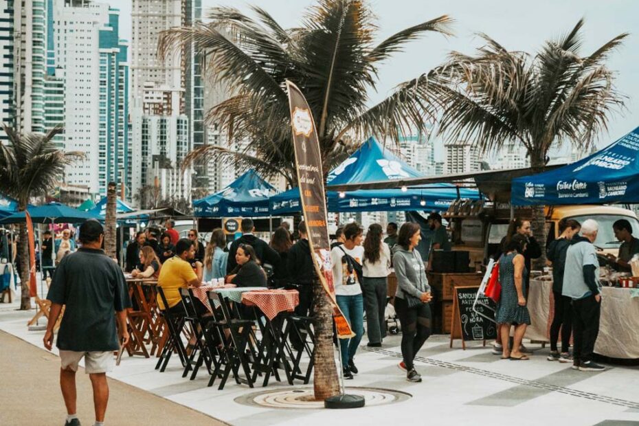 feira da orla balneario camboriu