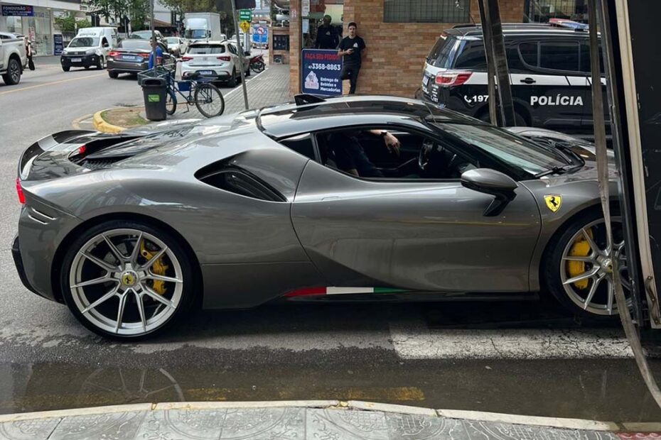 ferrari itapema apreendida