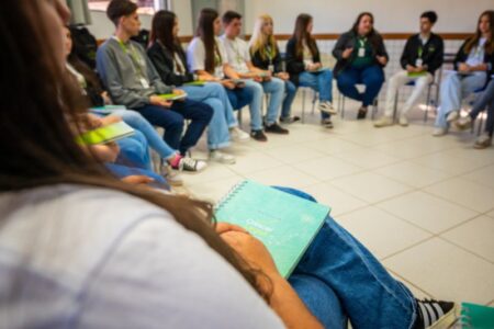 Instituto Crescer Legal abre processo seletivo em Santa Catarina