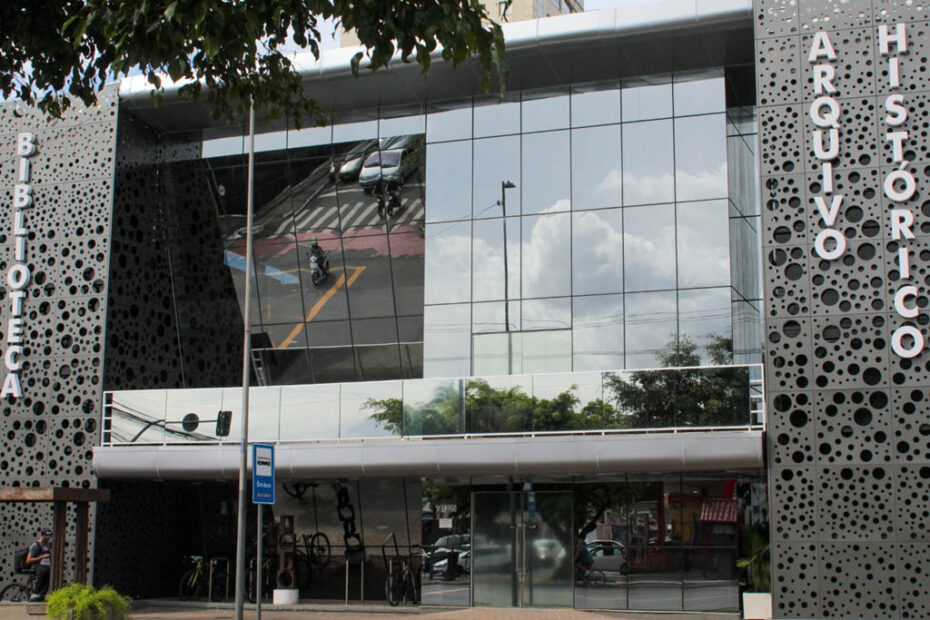 Biblioteca Pública Municipal Machado de Assis