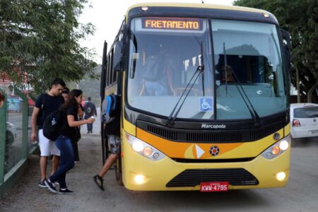 Bombinhas abre inscrições para o Transporte Universitário nesta quinta (29)