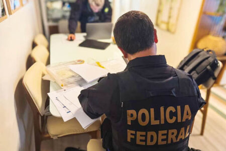 Banco Master: PF faz buscas em endereços de Vorcaro, irmã e cunhado
