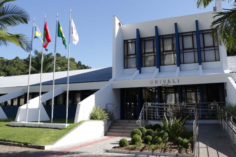 univali itajai