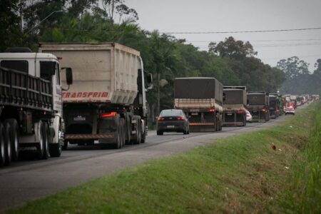 Após tragédia nas BRs catarinenses durante carnaval, deputados cobram execução de obras do Governo Federal