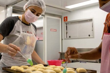 Carreta do Senai chega a Itapema com mais de 700 vagas de qualificação profissional