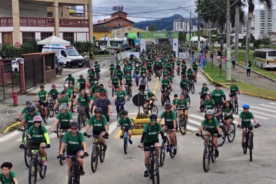 Passeio Ciclístico Ecobike itapema