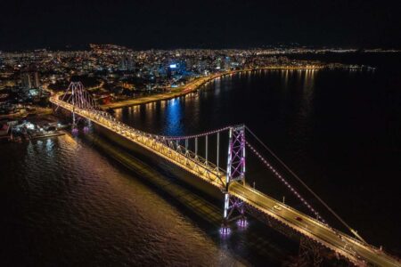Ponte Hercílio Luz chega aos 100 anos em 2026 com atrações especiais na programação