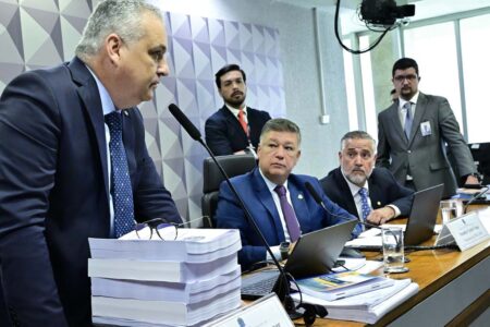 CPMI do INSS: relator pede indiciamento de Lulinha, Daniel Vorcaro e mais 214
