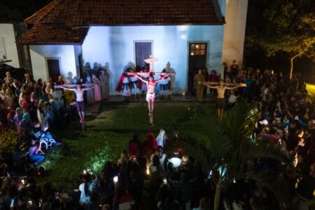 10ª Encenação da Paixão de Cristo de Bombinhas ocorre no dia 3