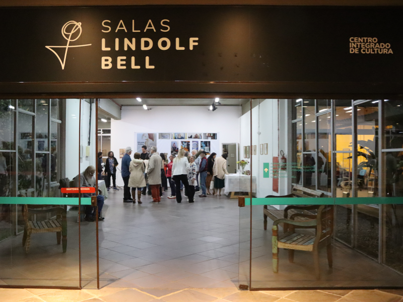 Salas Lindolf Bell
