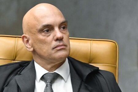 Líder da oposição na Câmara pretende protocolar pedido de impeachment de Moraes
