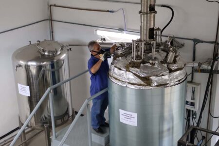 Empresa catarinense desenvolve processo inédito para acelerar reciclagem de material não biodegradável