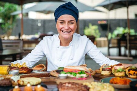Pastrami em Blumenau (SC): chef Nana Oliveira traz receita que leva 12 dias para ficar pronta para a região